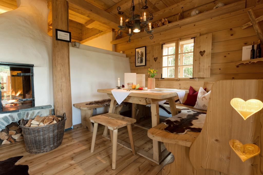 Almdorf Seinerzeit Hotel Wiedweg Buitenkant foto